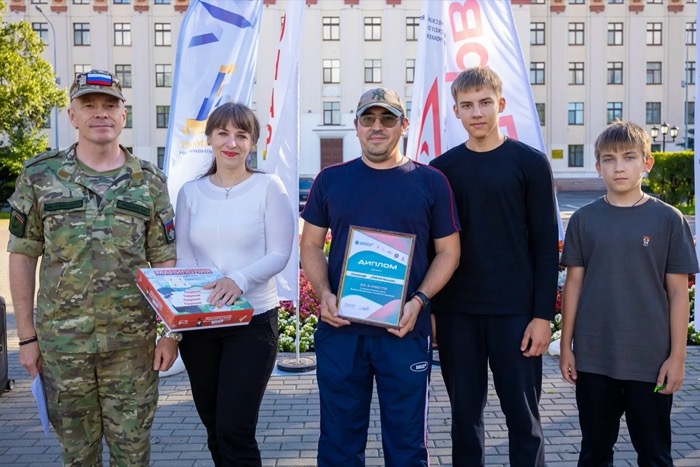 Только вперёд и только все вместе!